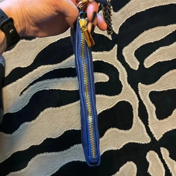 KC Jagger Clutch - Picture 3 of 6